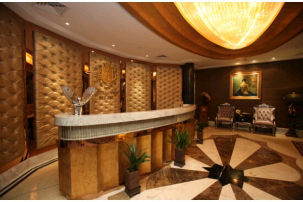 成都特色酒店蒸桑拿，尽享健康休闲时光(成都桑拿汗蒸酒店)